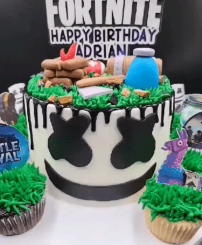 Marshmello Round Cake